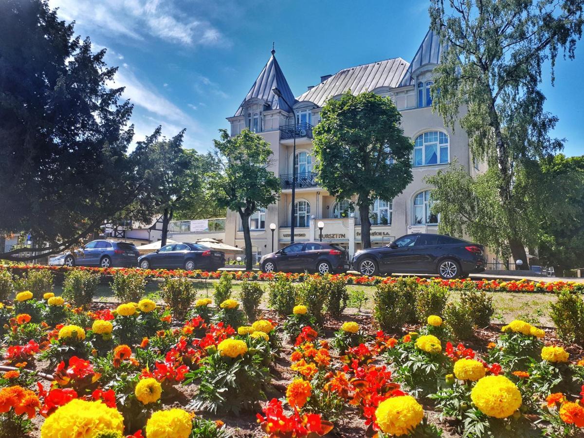 Bursztyn Bed & Breakfast Świnoujście Екстериор снимка